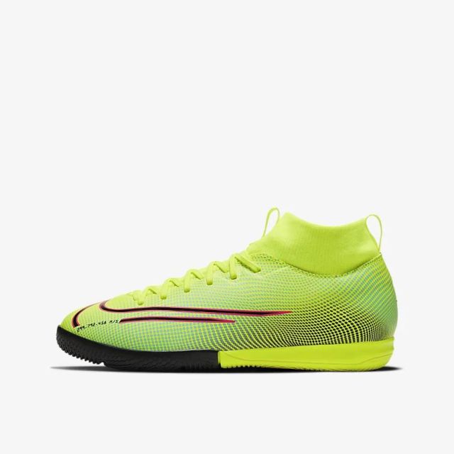 nike phantom vision vs mercurial superfly