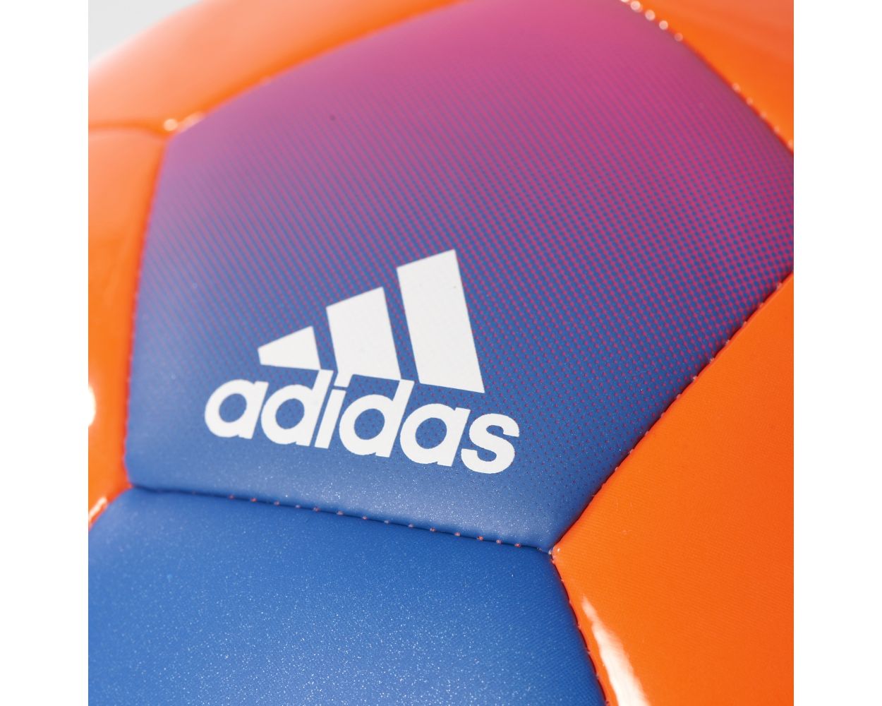 logo adidas messi