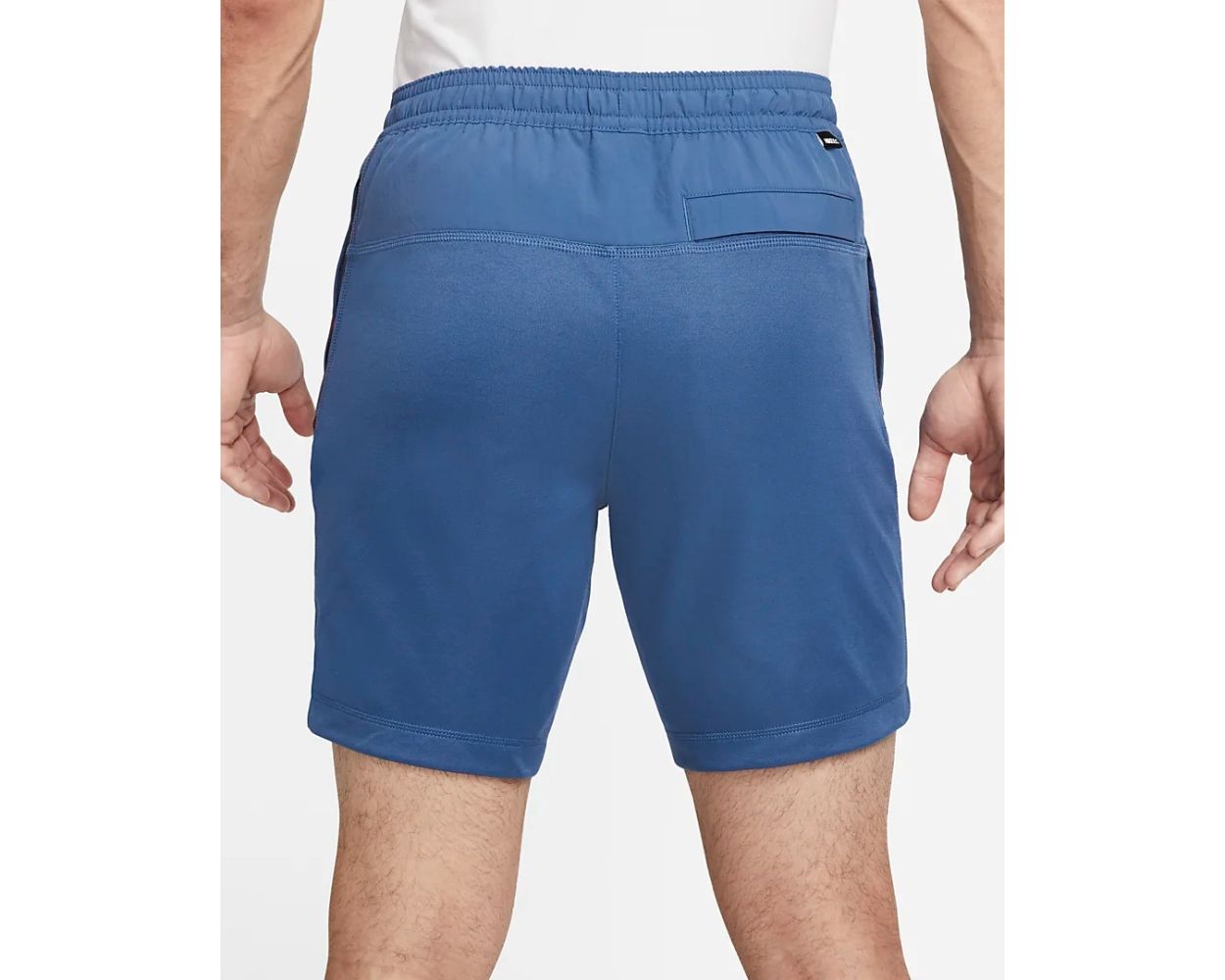 nike football shorts with pockets